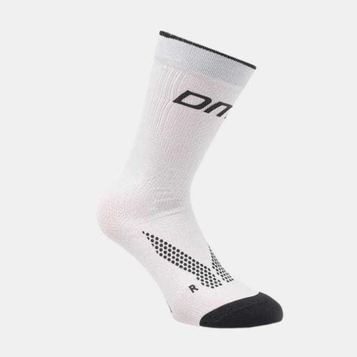 https://www.codagex.be/en_GB/shop/dmt-socks-s-print-biomechanic-white-black-82?category=151
